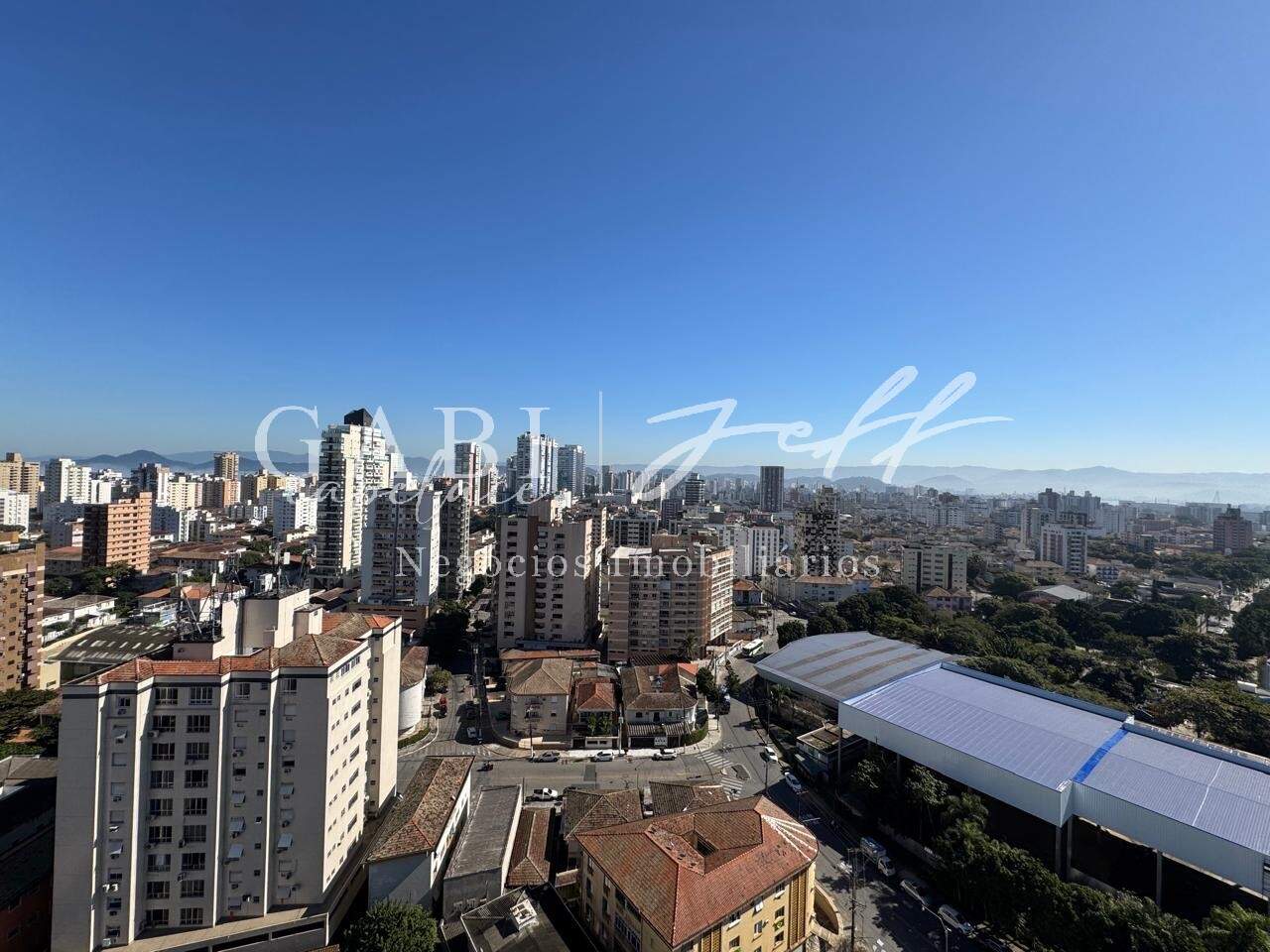 Apartamento à venda no Ponta da Praia: 