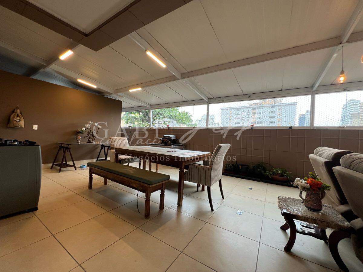Apartamento à venda no Gonzaga: