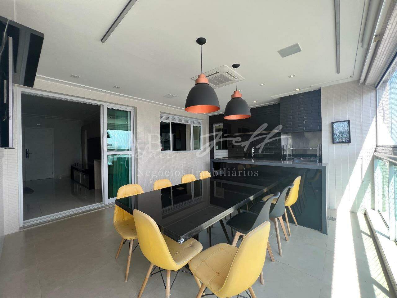 Apartamento para aluguel no Ponta da Praia: