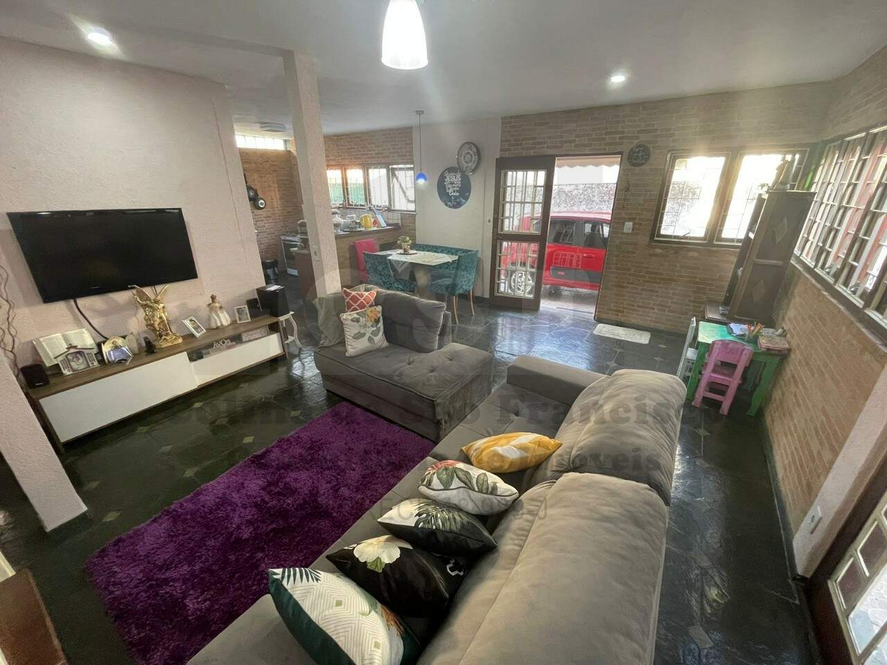 Casa à venda no Vila Yara: Foto 01