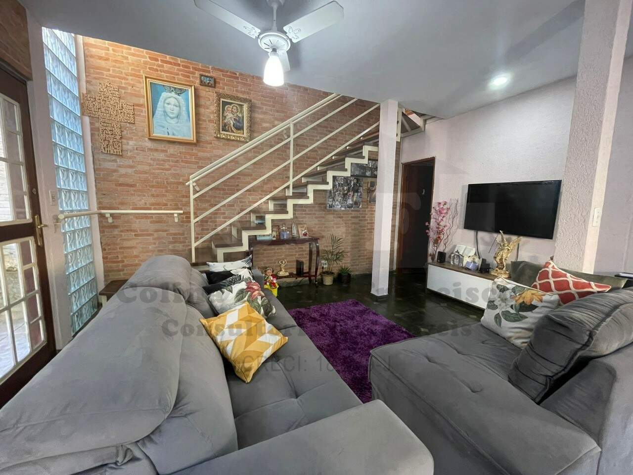 Casa à venda no Vila Yara: Foto 01