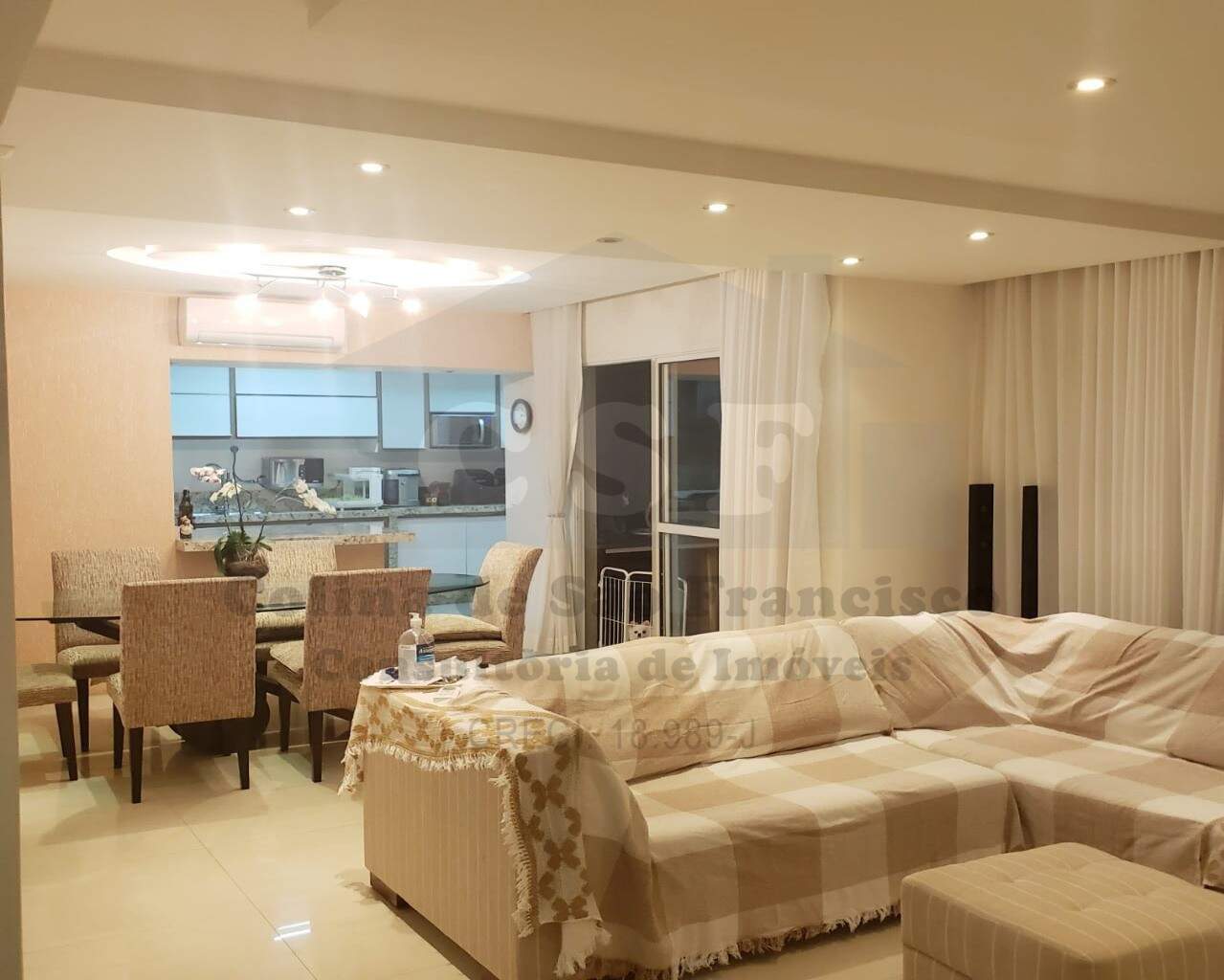 Apartamento à venda no Vila Yara: Foto 01