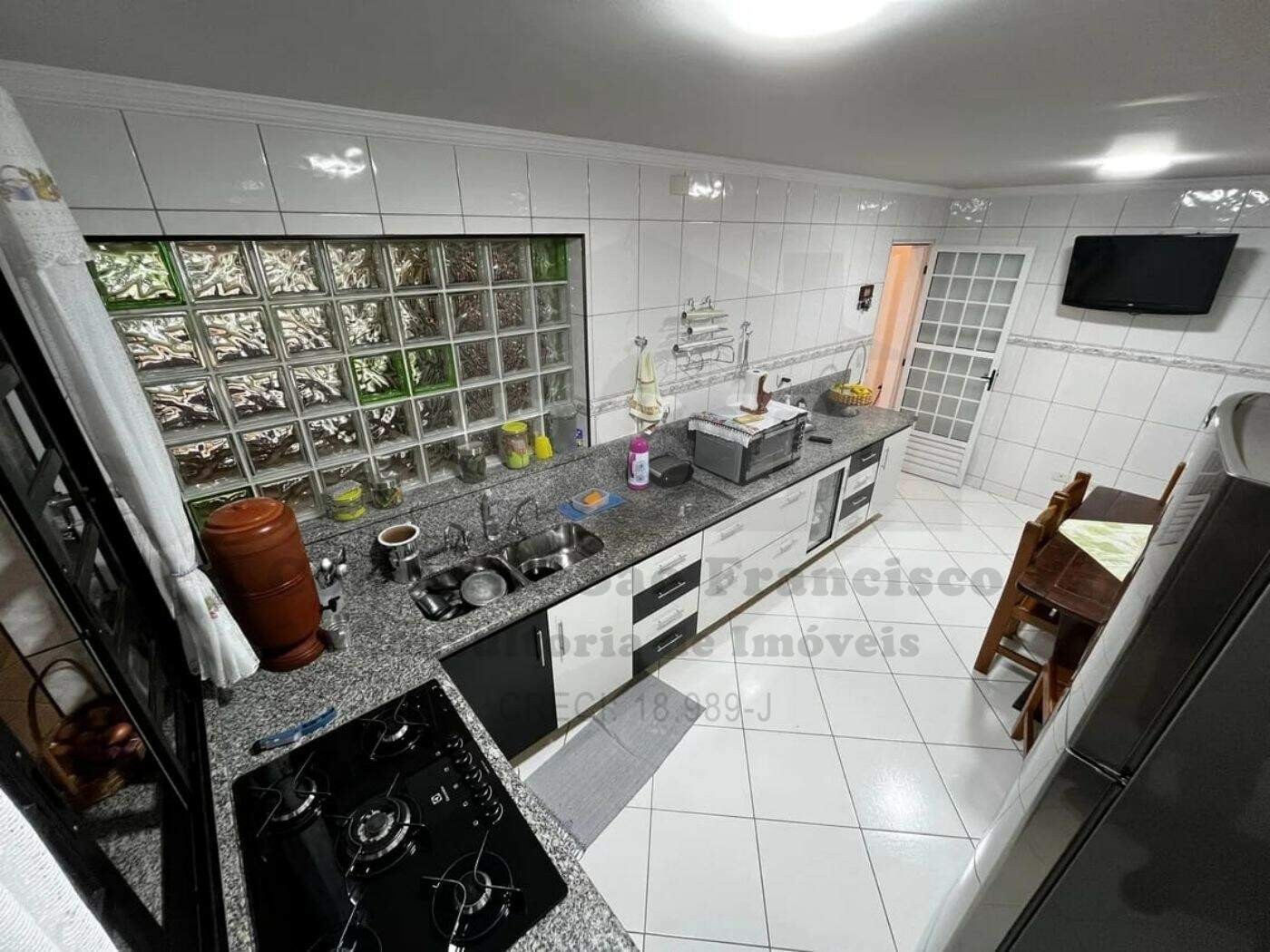 Casa à venda no VILA YOLANDA: Foto
