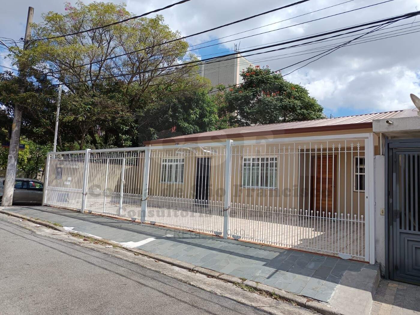 Casa à venda no PARQUE CONTINENTAL: Foto 01