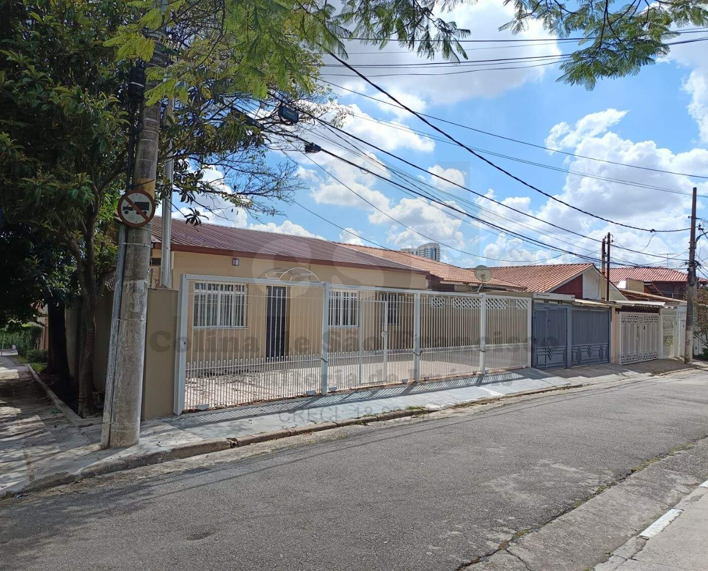 Casa à venda no PARQUE CONTINENTAL: Foto 02