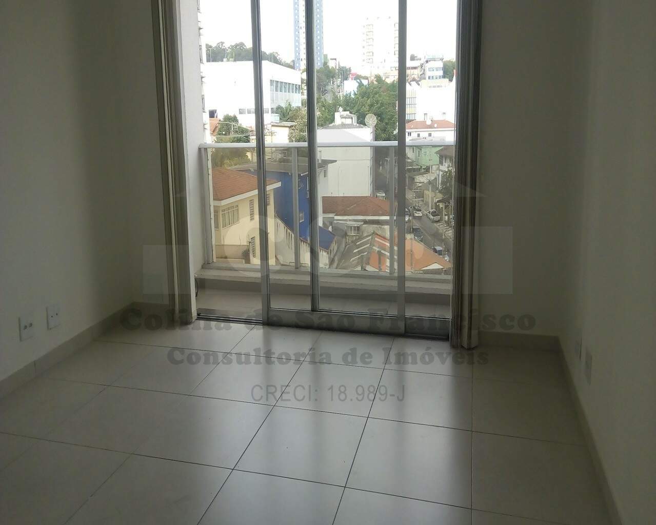 Sala à venda no VILA CAMPESINA: Foto 01