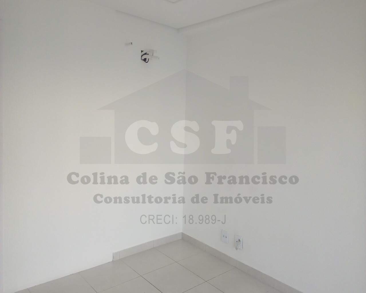 Sala à venda no VILA CAMPESINA: Foto 02