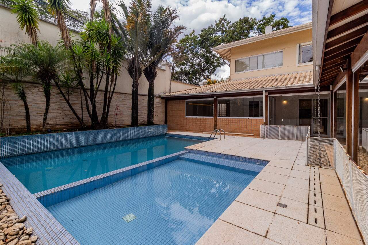 Casa à venda no PARQUE DOS PRICIPES: 