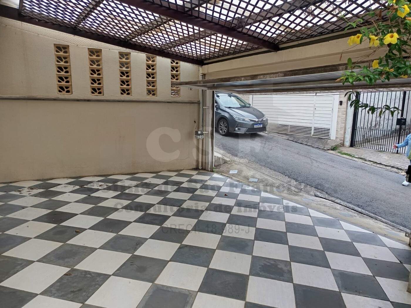 Casa à venda no Cidade São Francisco: Foto 01