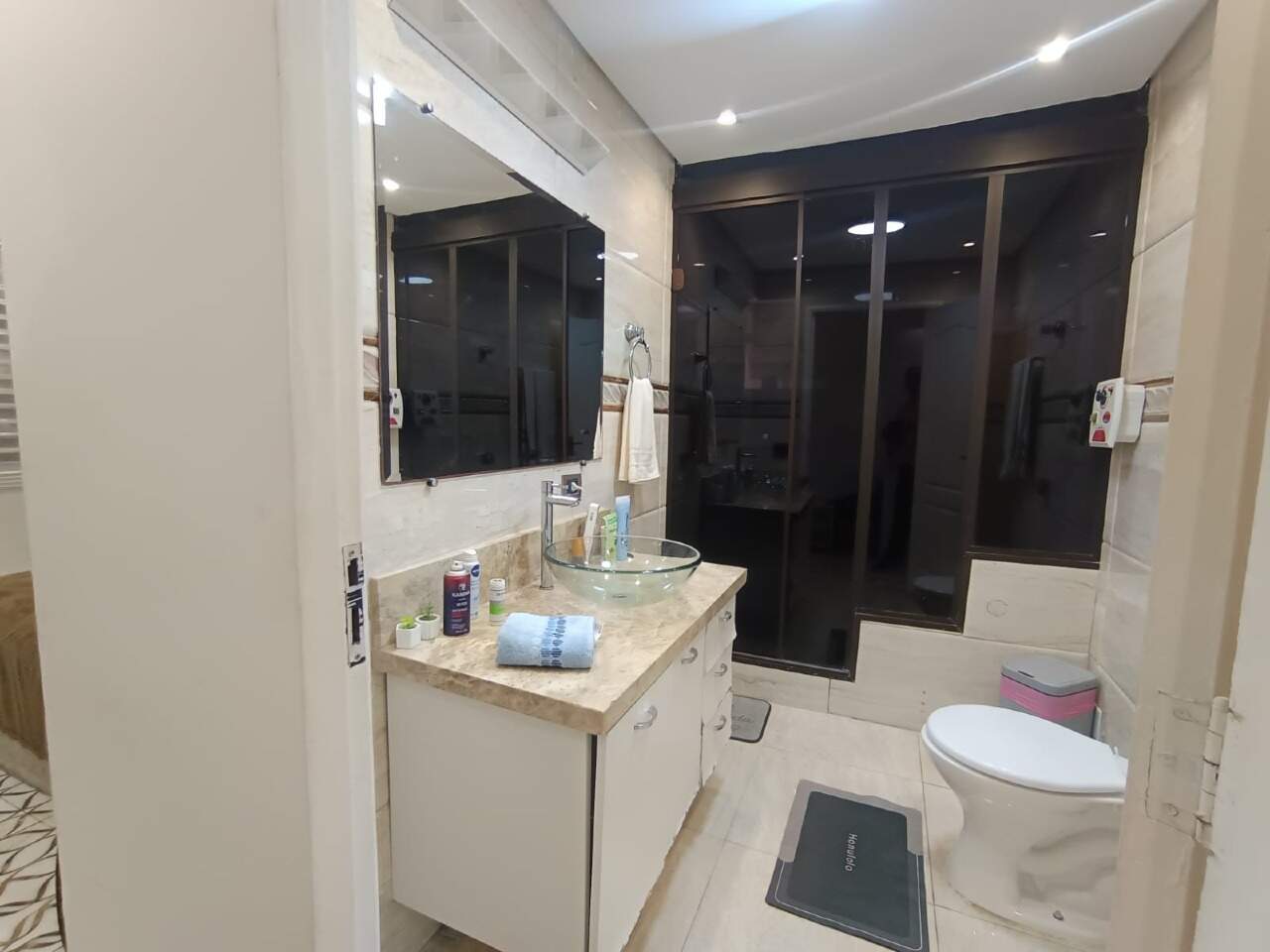 Casa à venda no Jardim de Abril: 