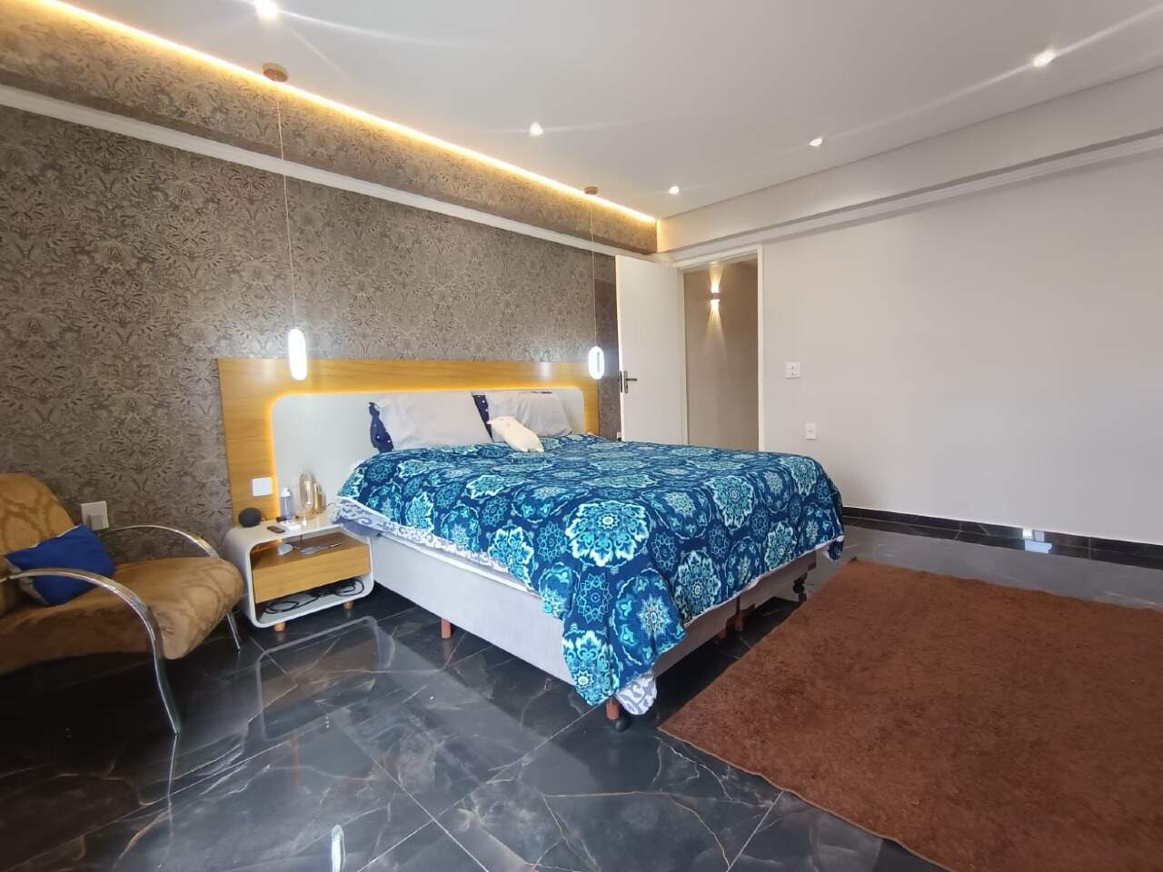 Casa à venda no Jardim de Abril: 