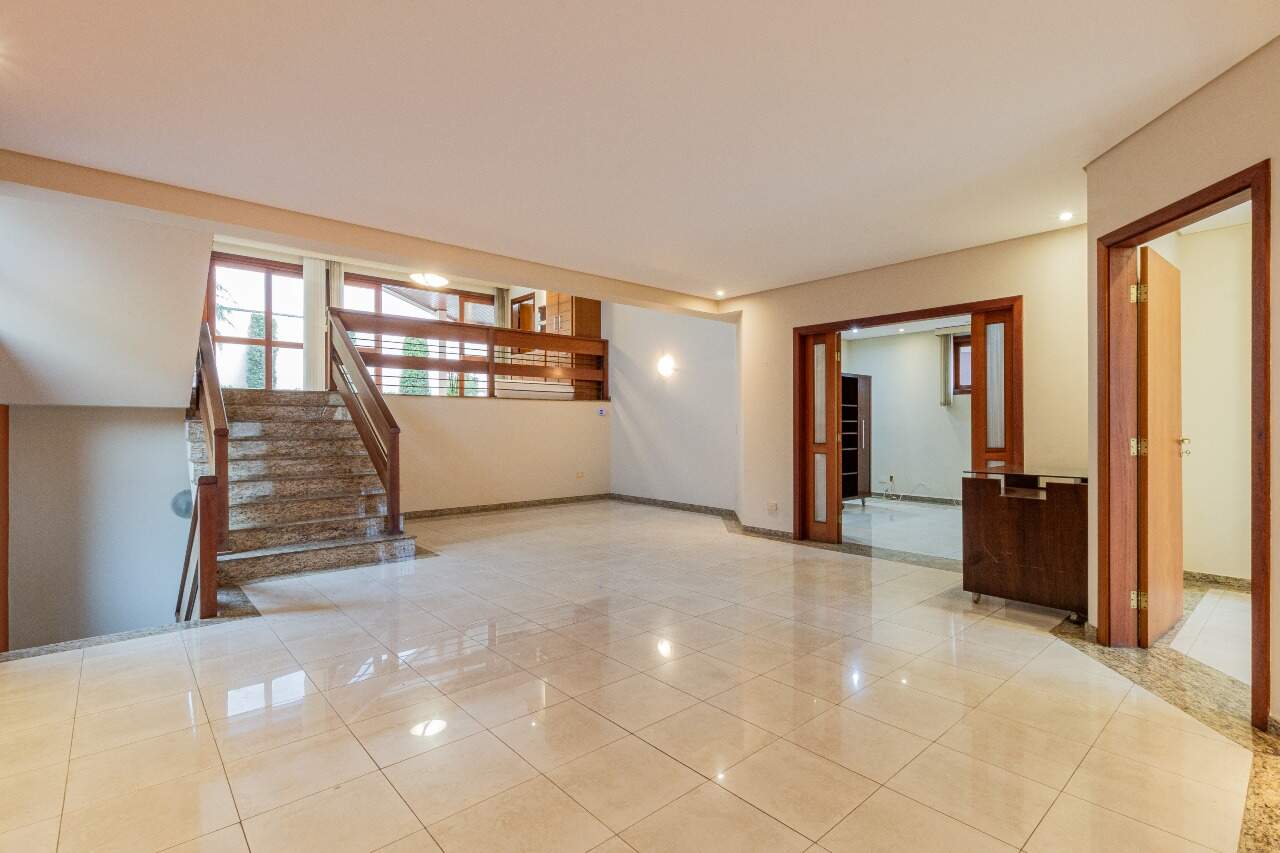 Casa à venda no PARQUE DOS PRINCIPES: 