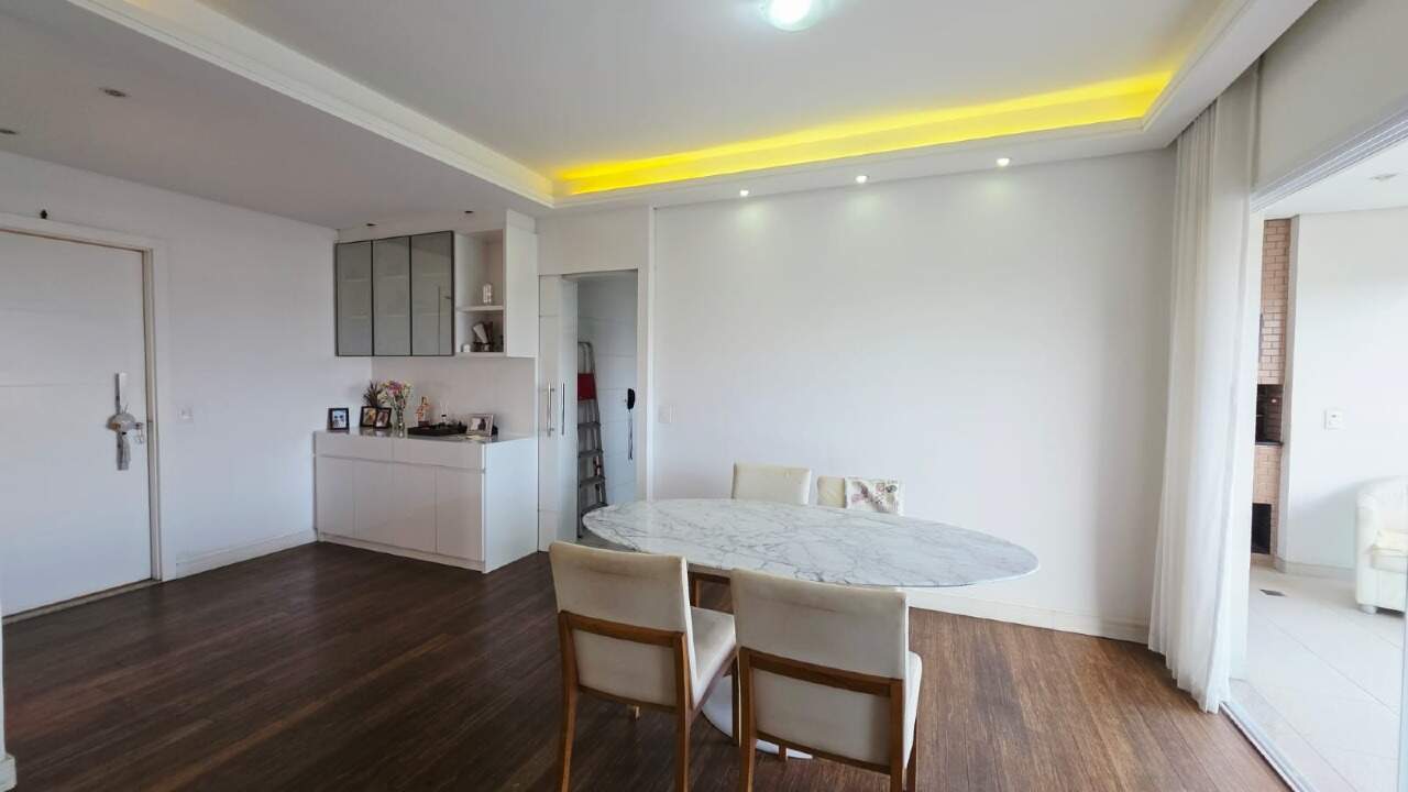 Apartamento à venda no Adalgisa: 