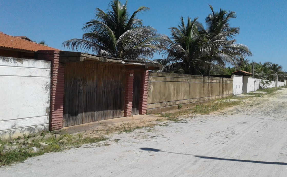 Casa à venda no Colônia de Férias: 
