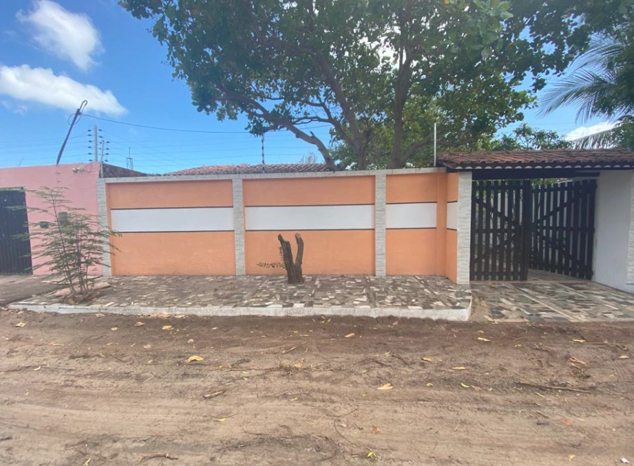 Casa à venda no Colônia de Férias: 