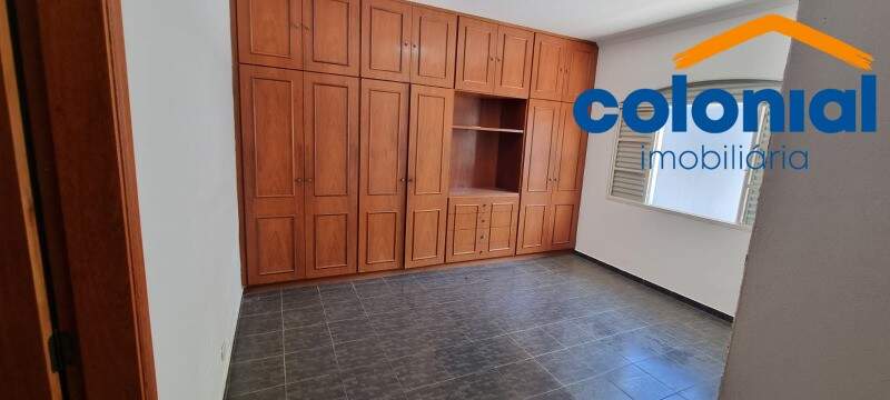 Casa à venda no JARDIM DAS SAMAMBAIAS: Foto 01