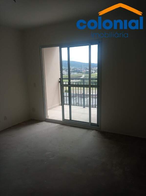 Apartamento à venda no CIDADE LUIZA: Foto 01