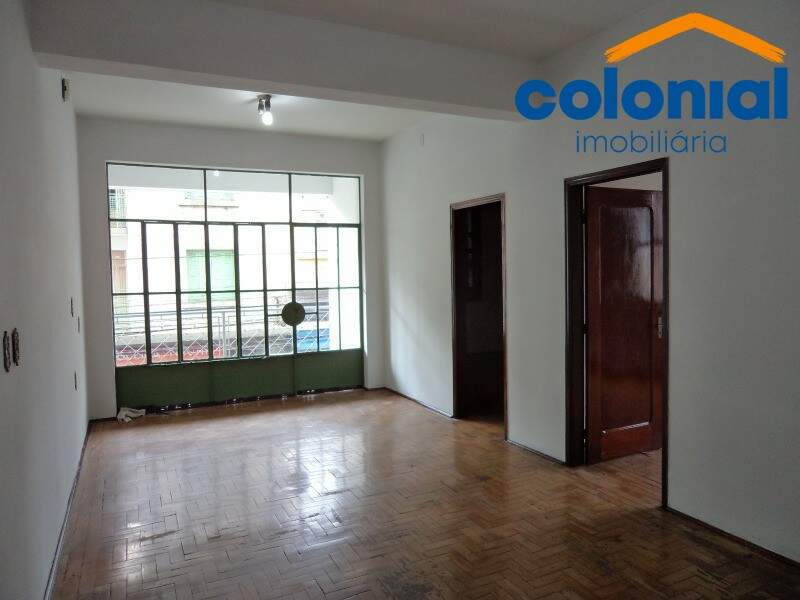 Apartamento à venda no Centro: Foto 01