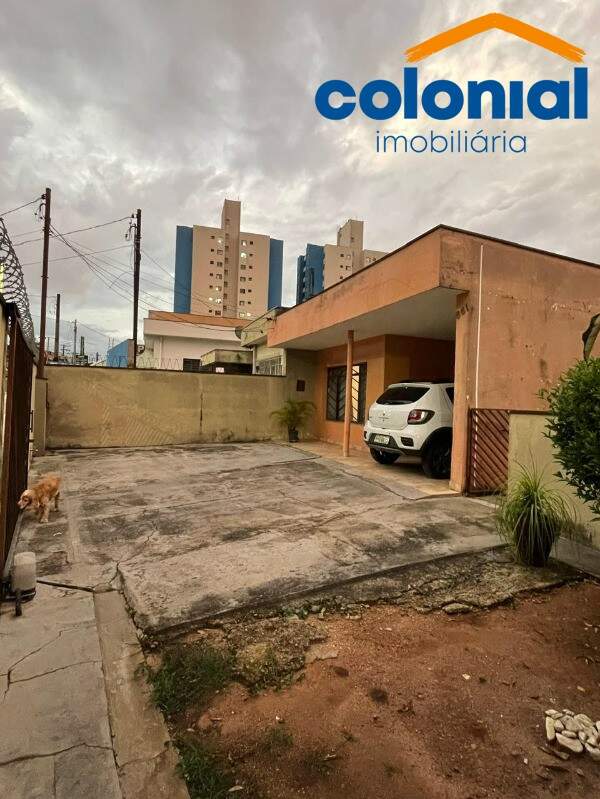 Casa à venda no VILA SANTANA I: Foto 01