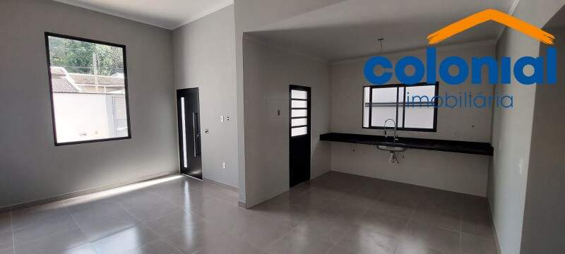 Casa à venda no RESIDENCIAL SANTA GIOVANA: Foto 02