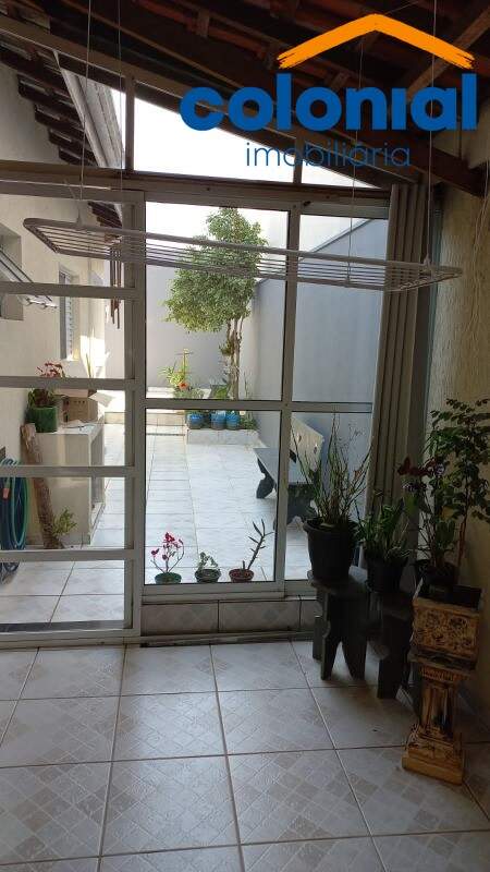 Casa à venda no Jardim Ipanema: Foto 01