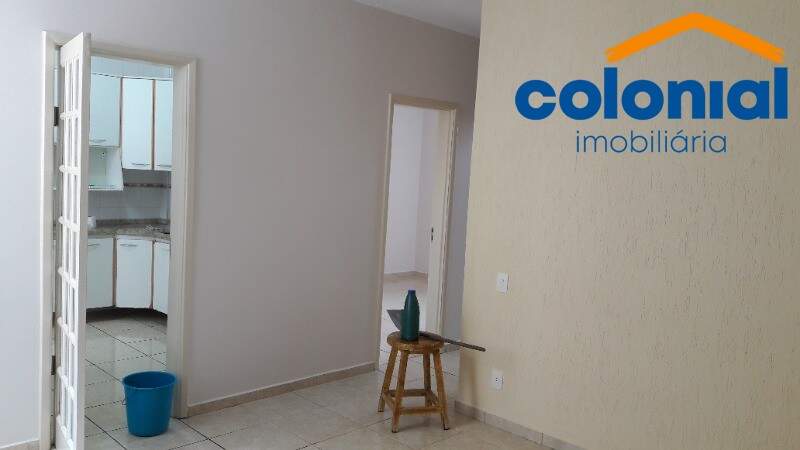 Apartamento à venda no JARDIM DAS SAMAMBAIAS: Foto 04