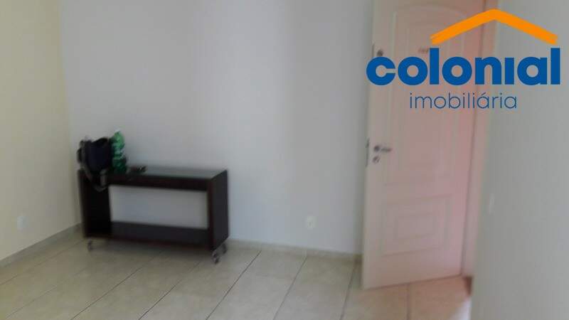 Apartamento à venda no JARDIM DAS SAMAMBAIAS: Foto 05