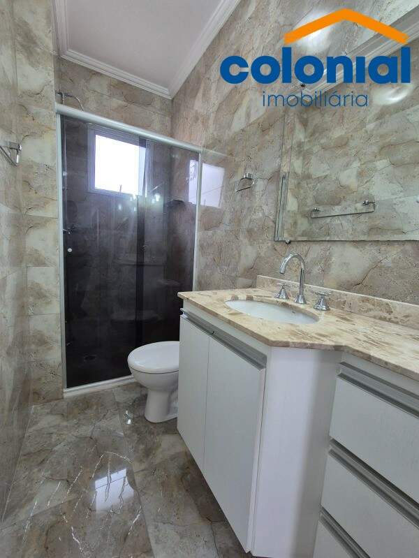 Casa à venda no Engordadouro: Foto 01