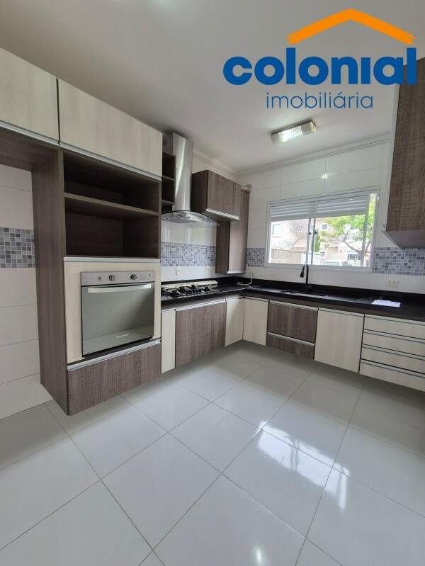Casa à venda no Engordadouro: Foto 01
