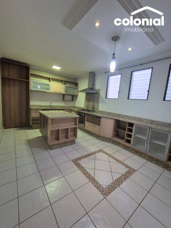 Casa à venda no SANTA GERTRUDES: 
