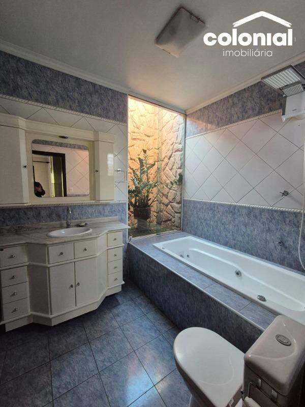 Casa à venda no SANTA GERTRUDES: 