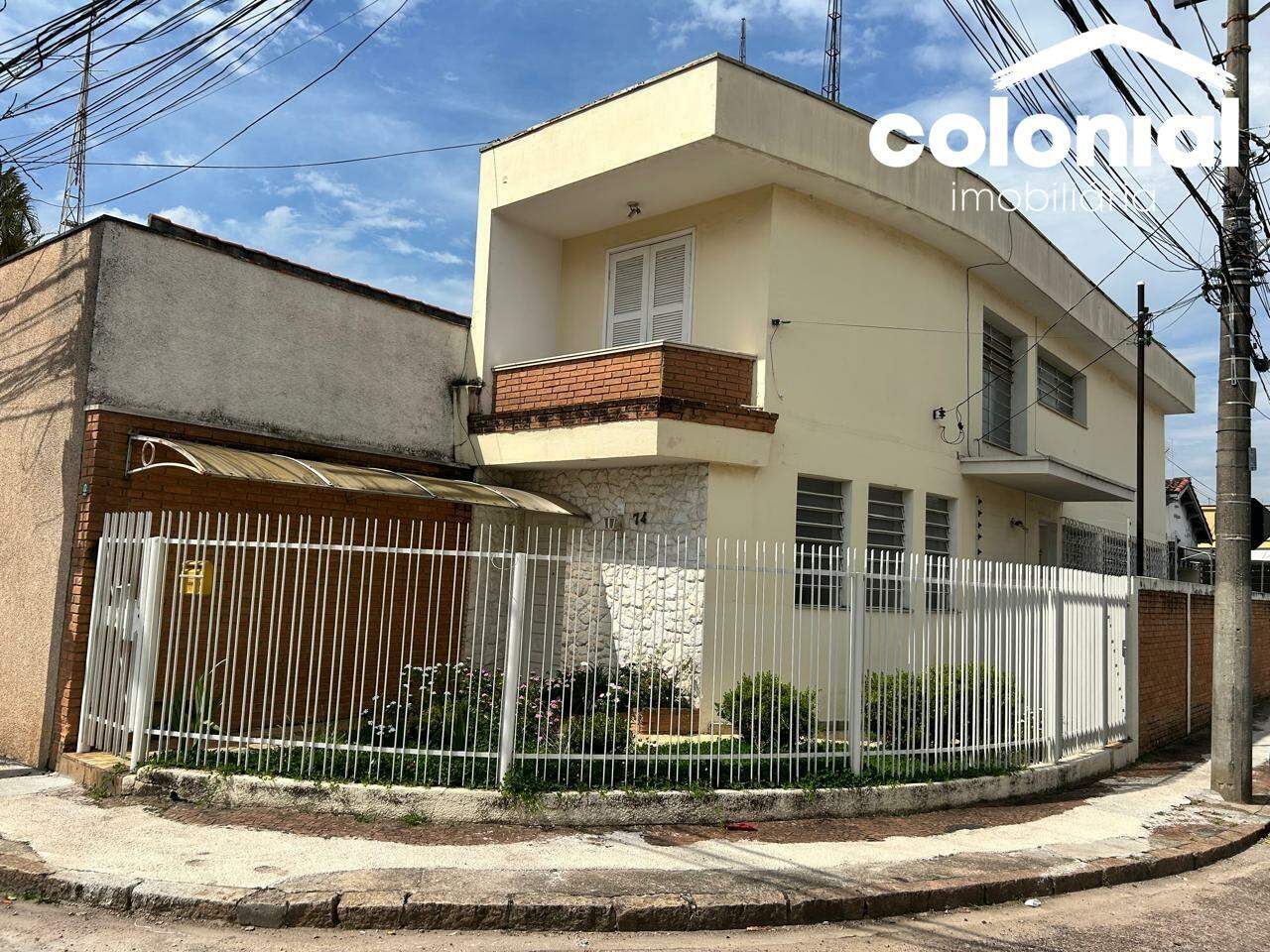 Casa à venda no Centro: 