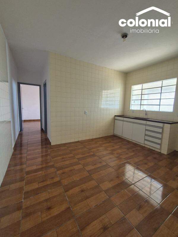 Casa para aluguel no VILA SANTA TEREZINHA: 