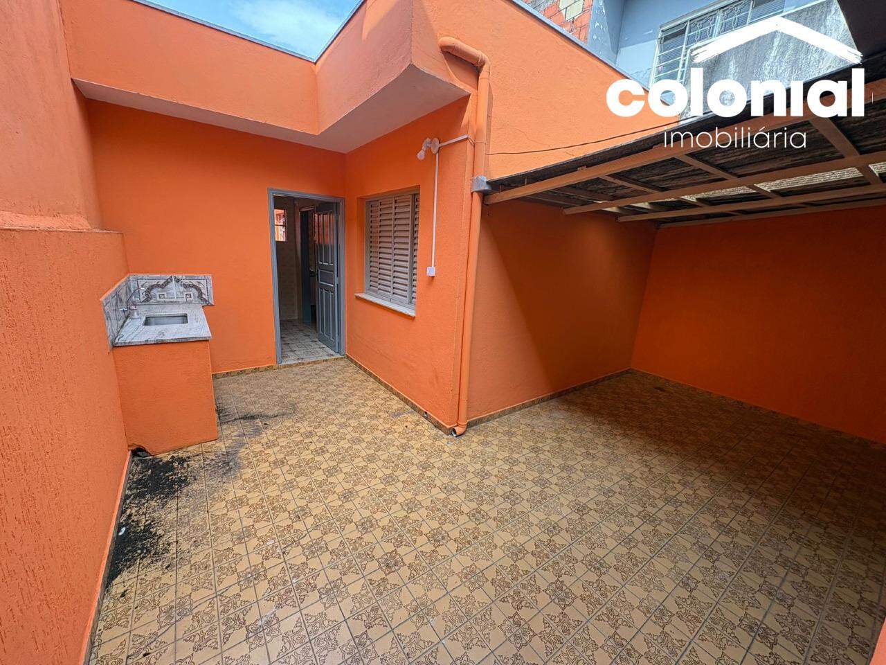 Casa para aluguel no Jardim Estádio: 