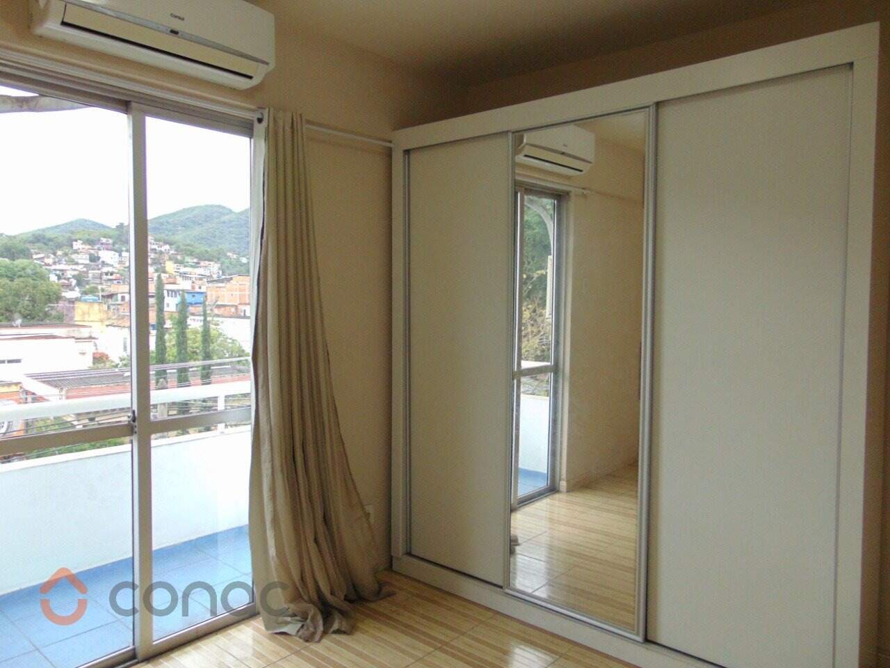 Apartamento à venda no Taquara: 