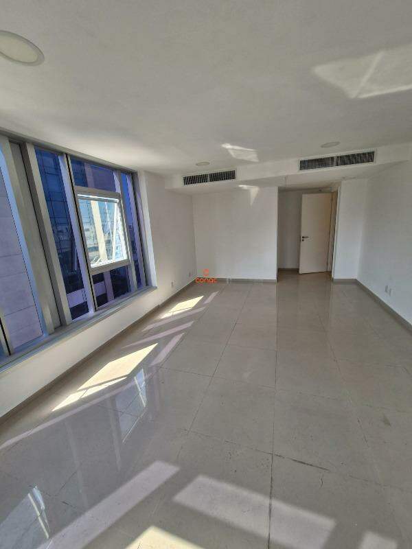 Sala para aluguel no Barra Olímpica: 