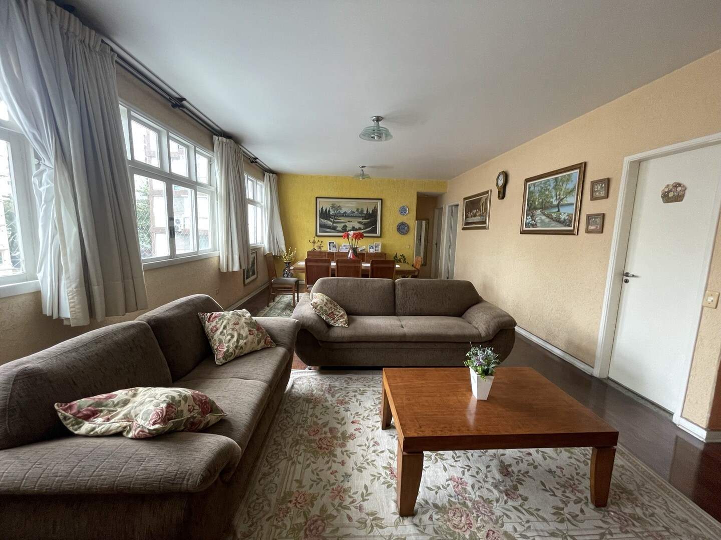 Apartamento à venda no Gonzaga: 