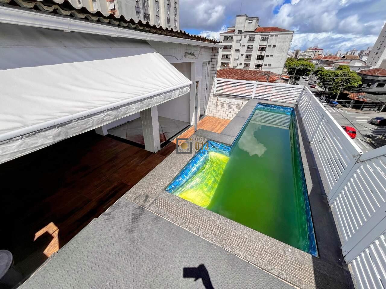 Casa à venda no Embaré: 