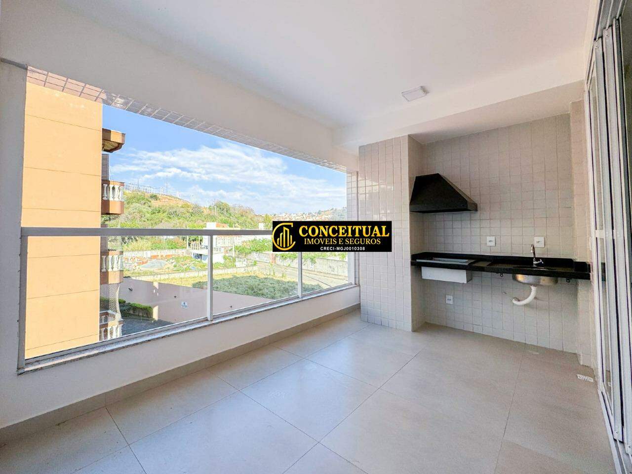 Apartamento à venda no Medicina: 