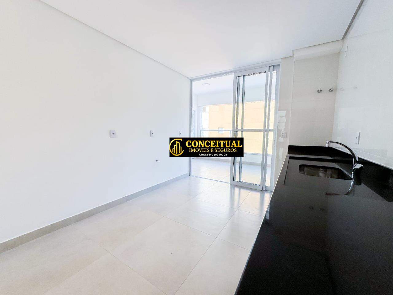 Apartamento à venda no Medicina: 