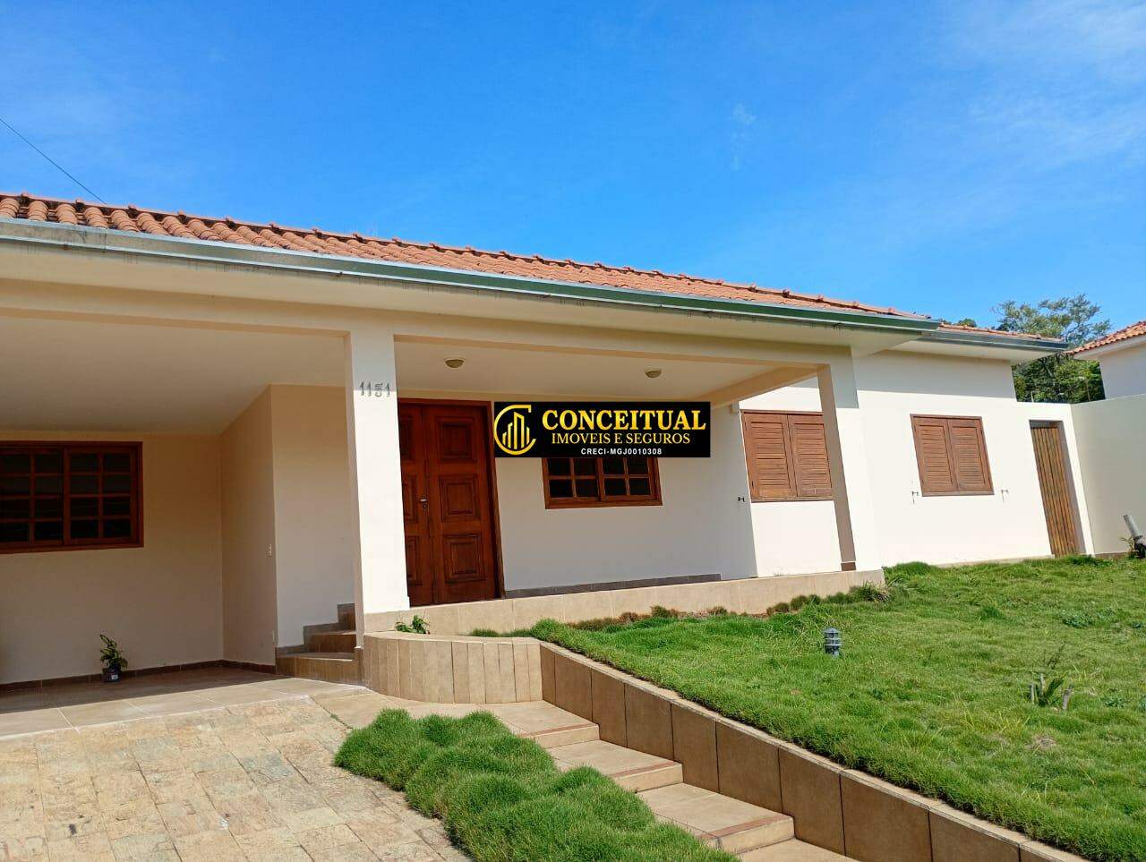 Casa à venda no Pinheirinho: 