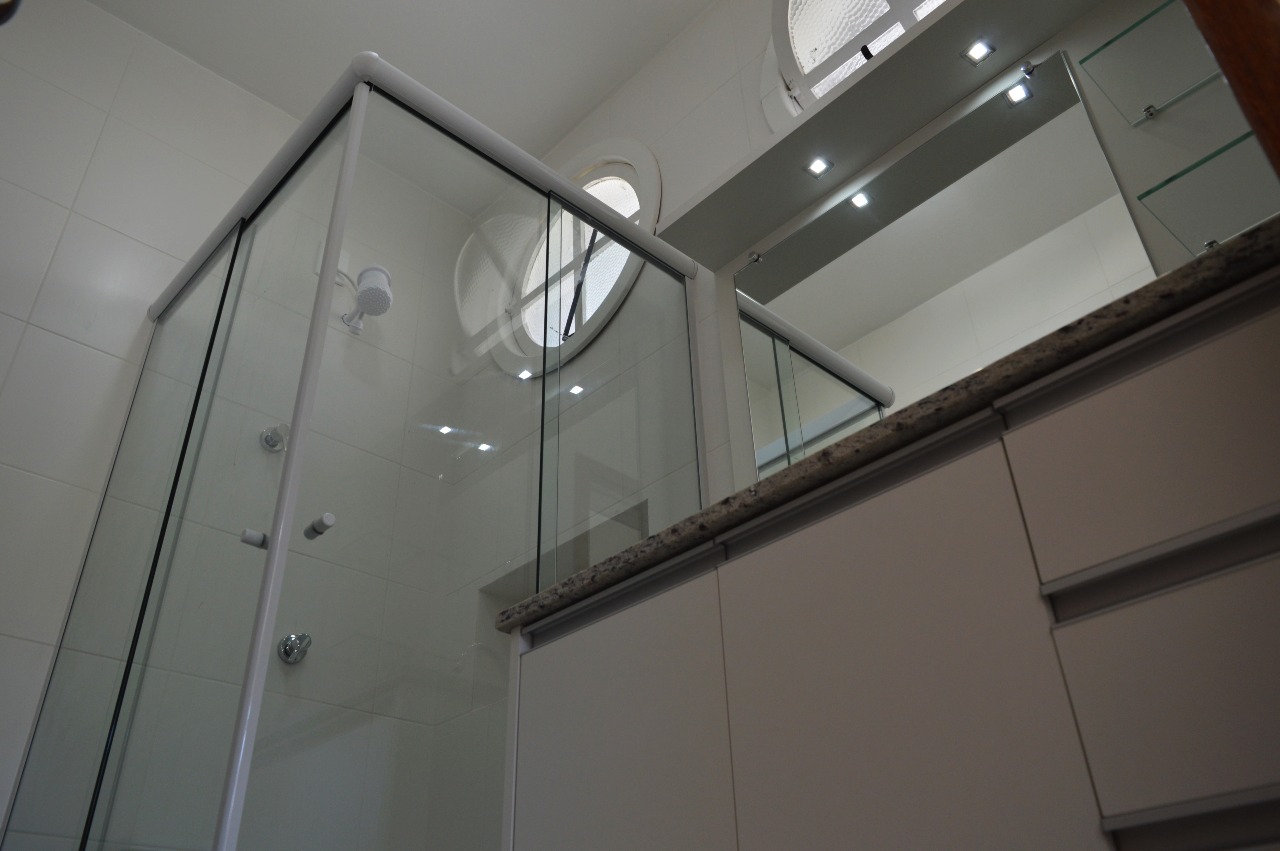 Apartamento para aluguel no Carvoeira: 