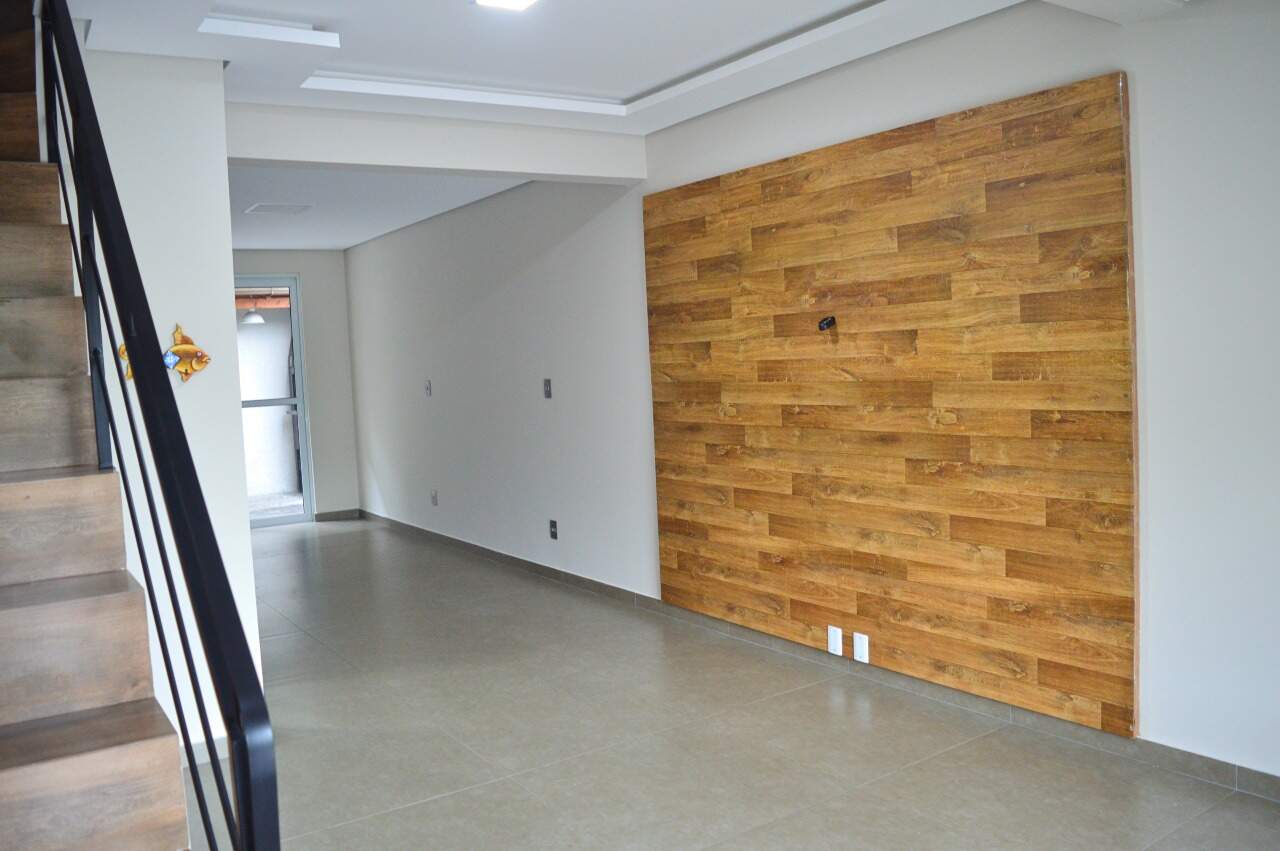 Casa para aluguel no Ribeirão da Ilha: 
