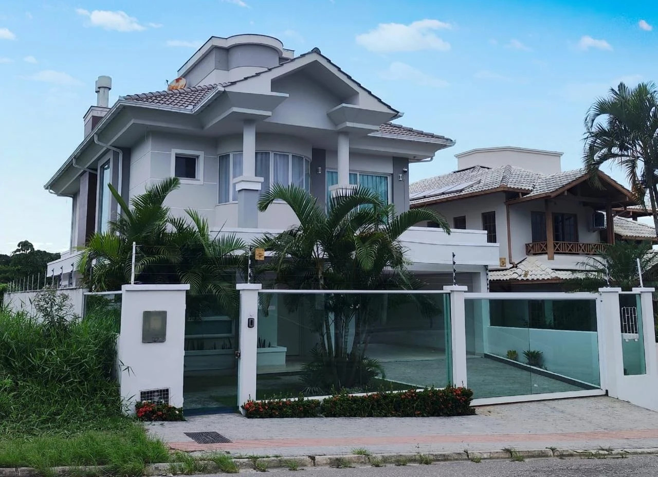 Casa para aluguel no Pedra Branca: 