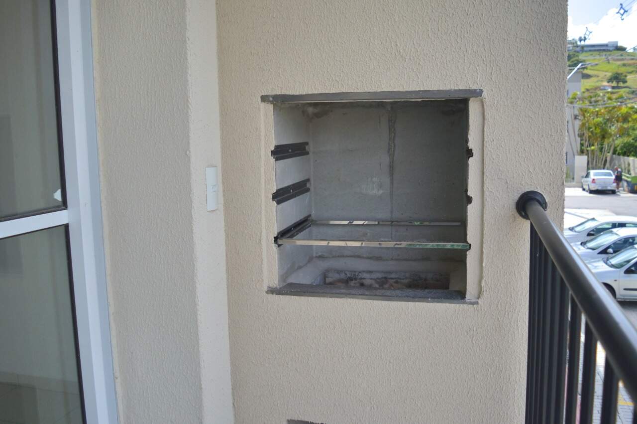 Apartamento para aluguel no Vargem do Bom Jesus: 