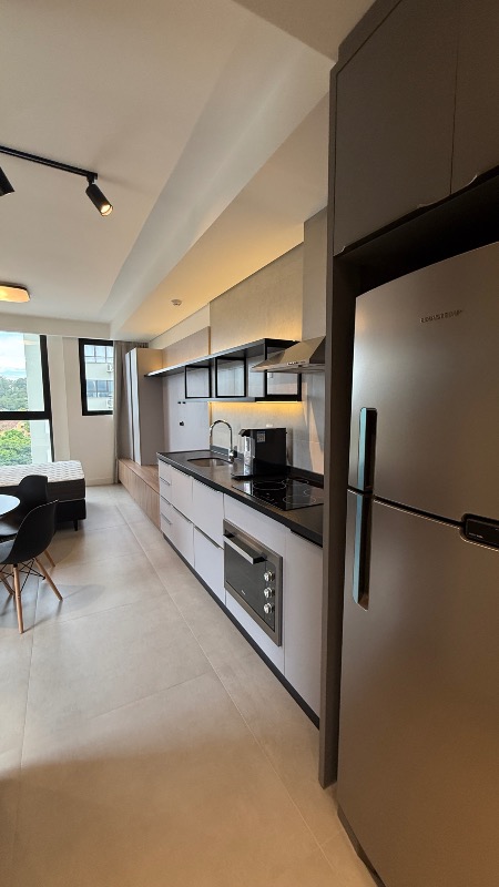 Apartamento para aluguel no Trindade: 