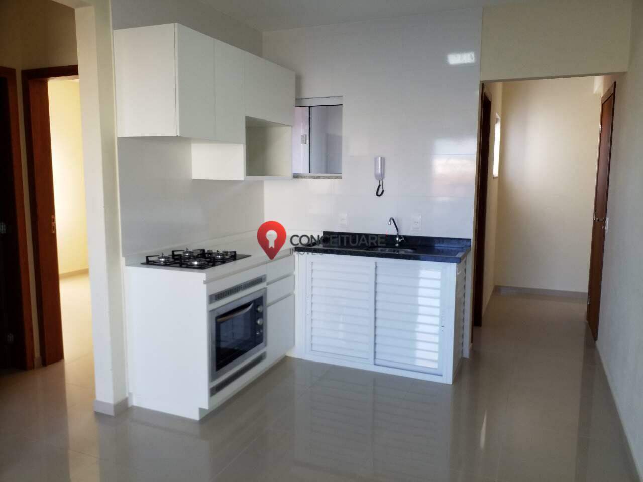Apartamento para aluguel no Carianos: 
