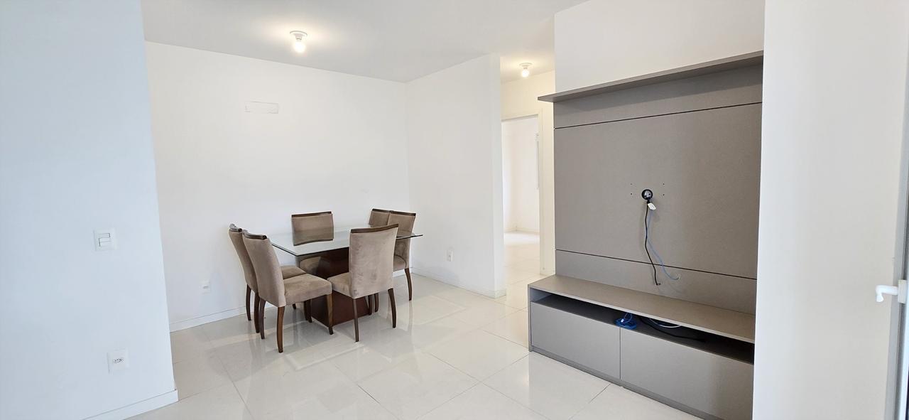 Apartamento para aluguel no Pedra Branca: 