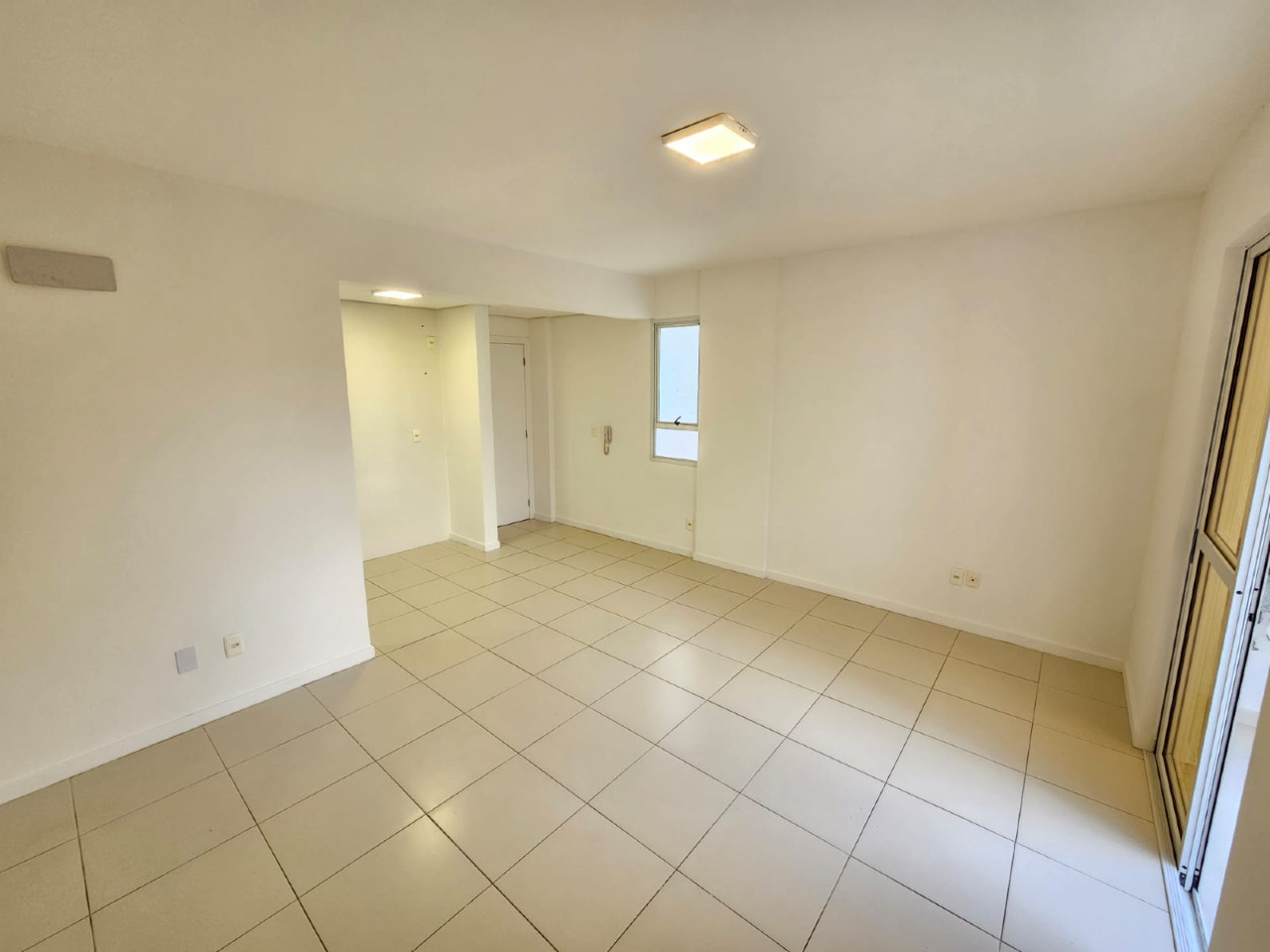 Apartamento para aluguel no Pedra Branca: 