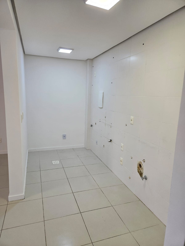 Apartamento para aluguel no Pedra Branca: 